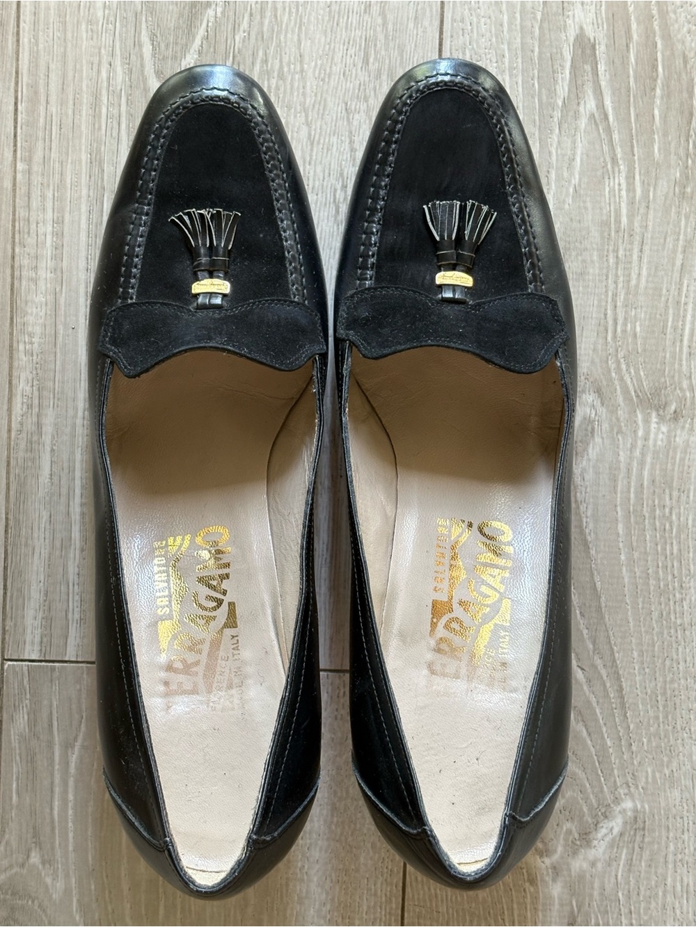 Vintage Salvatore Ferragamo "Alberta" Tassel Loafer Pumps, size 8.5